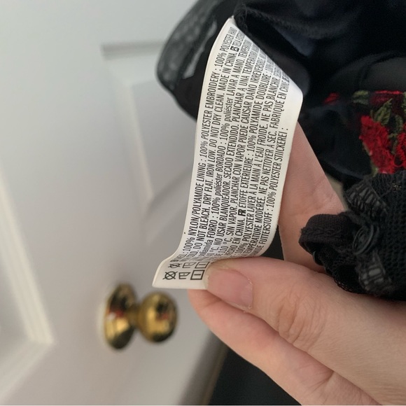 Black long-sleeved mesh and tank mini dress with embroidered red roses NWT - Picture 7 of 10